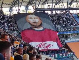 Vladimir Putin, „executat" pe stadion în Polonia. Imaginile surprinse la Poznan: ce au făcut fanii Legiei